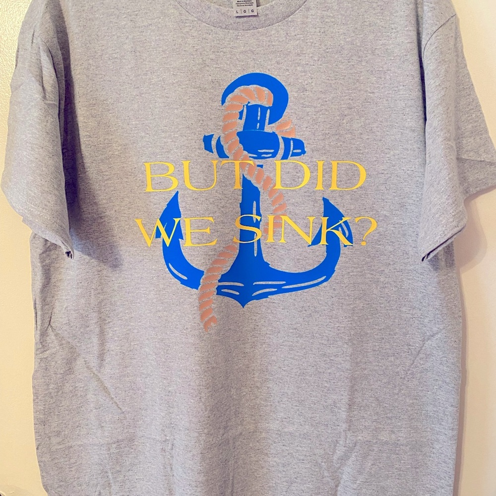 T-shirt, L